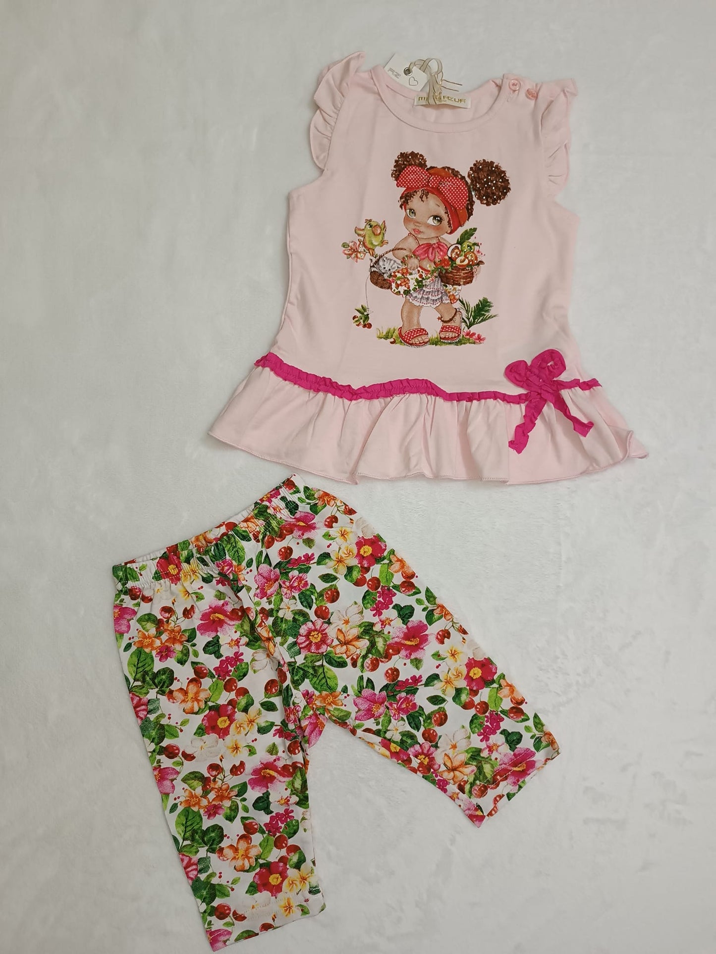 Conjunto Niña y Cesta