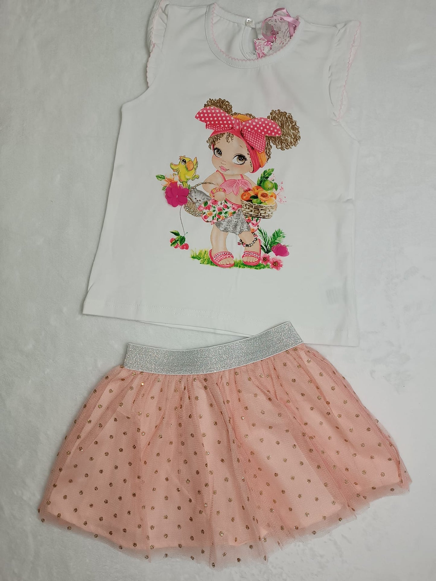 Conjunto Niña con Flores